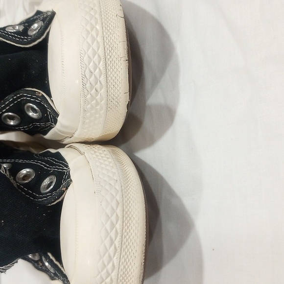 Converse x Comme des Garcons Play Chuck 70 Sneakers (High top) - Picture 8 of 12